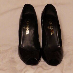 Black Chanel Pumps